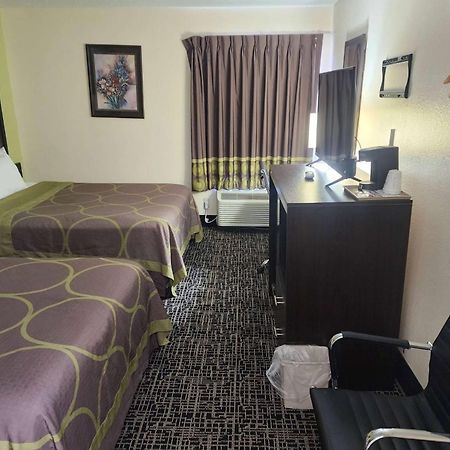Hotel Super 8 By Wyndham Galesburg Esterno foto