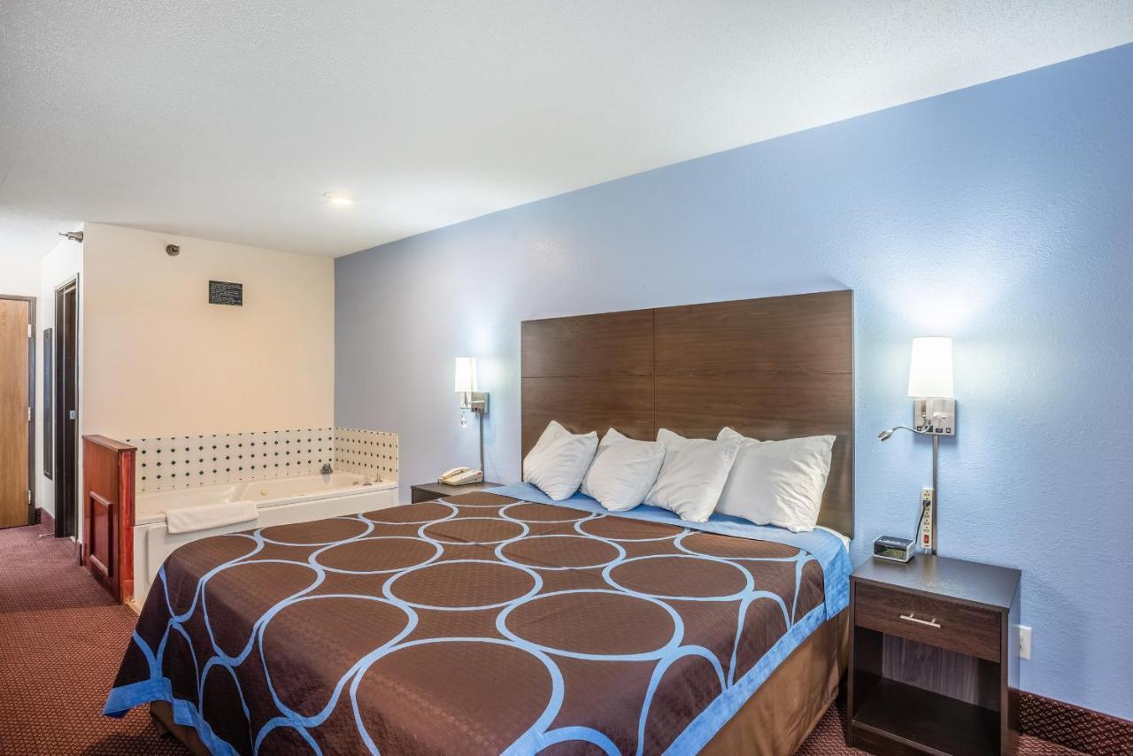 Hotel Super 8 By Wyndham Galesburg Esterno foto